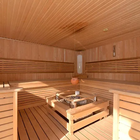 Le De Vitazensel Holiday home *